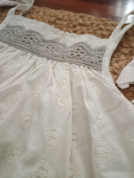 White spaghetti tye up dress